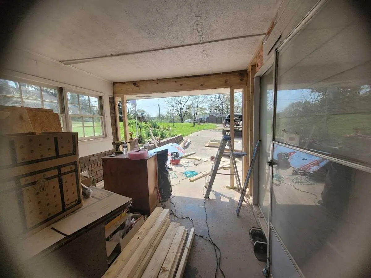 Air movers and dehumidifier for Water Mitigation Services in Montgomery